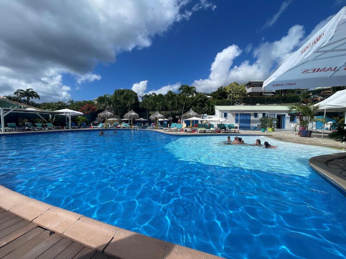 Studio Spacieux Vue Mer Au Diamant Avec Piscine Le Diamant Exterior photo